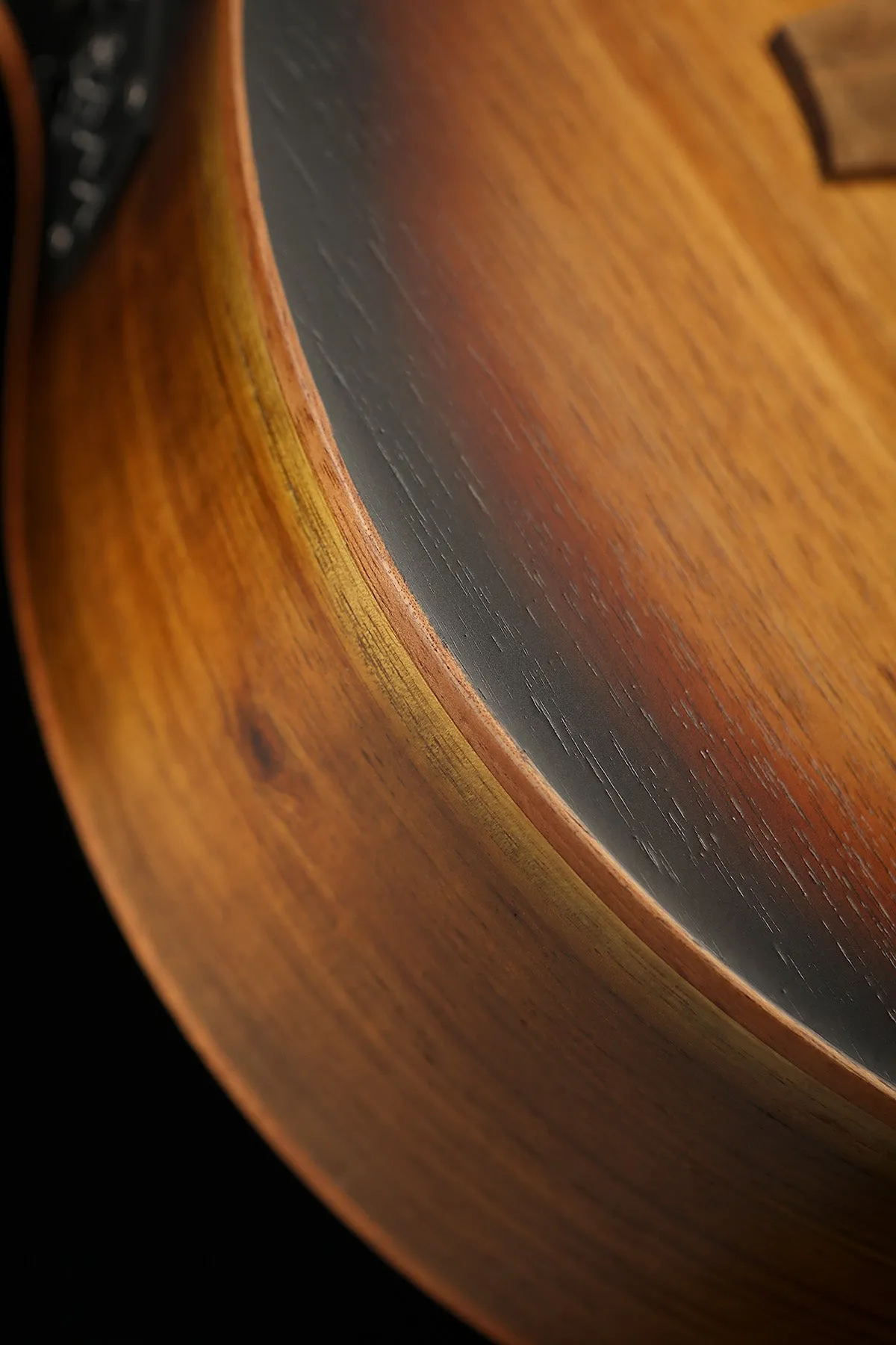 Cole Clark SAN1EC-BLBL-SUN Sunburst 'Blackwood / Blackwood' Acoustic Electric Guitar