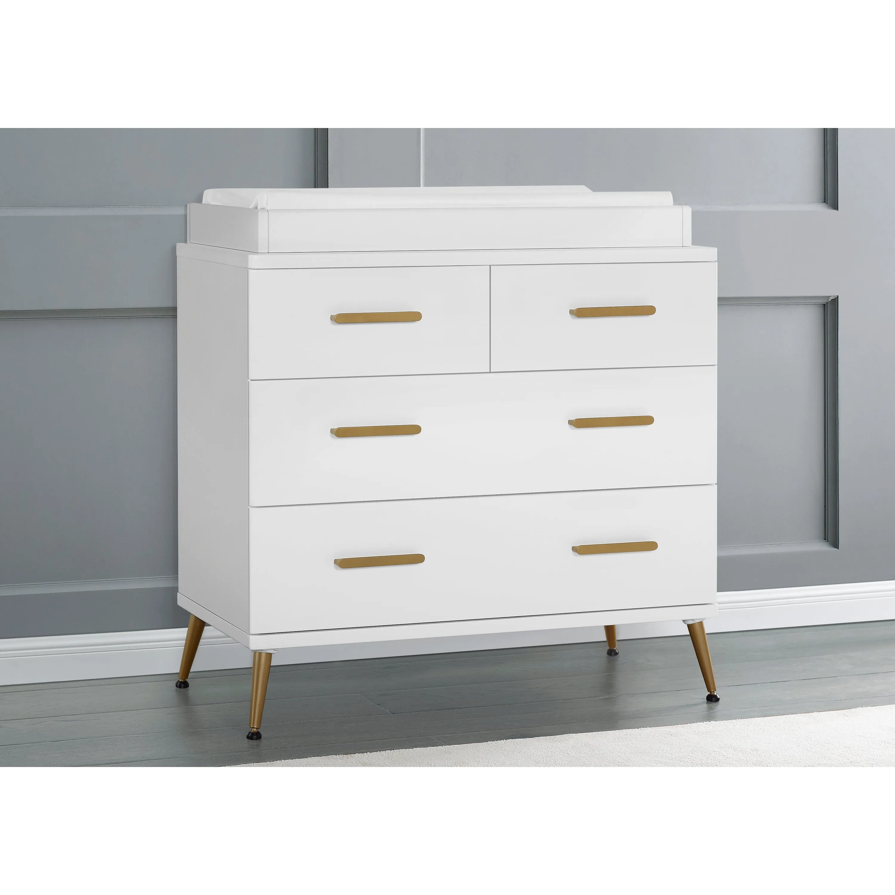 Delta Sloane 4 Drawer Dresser With Changing Top