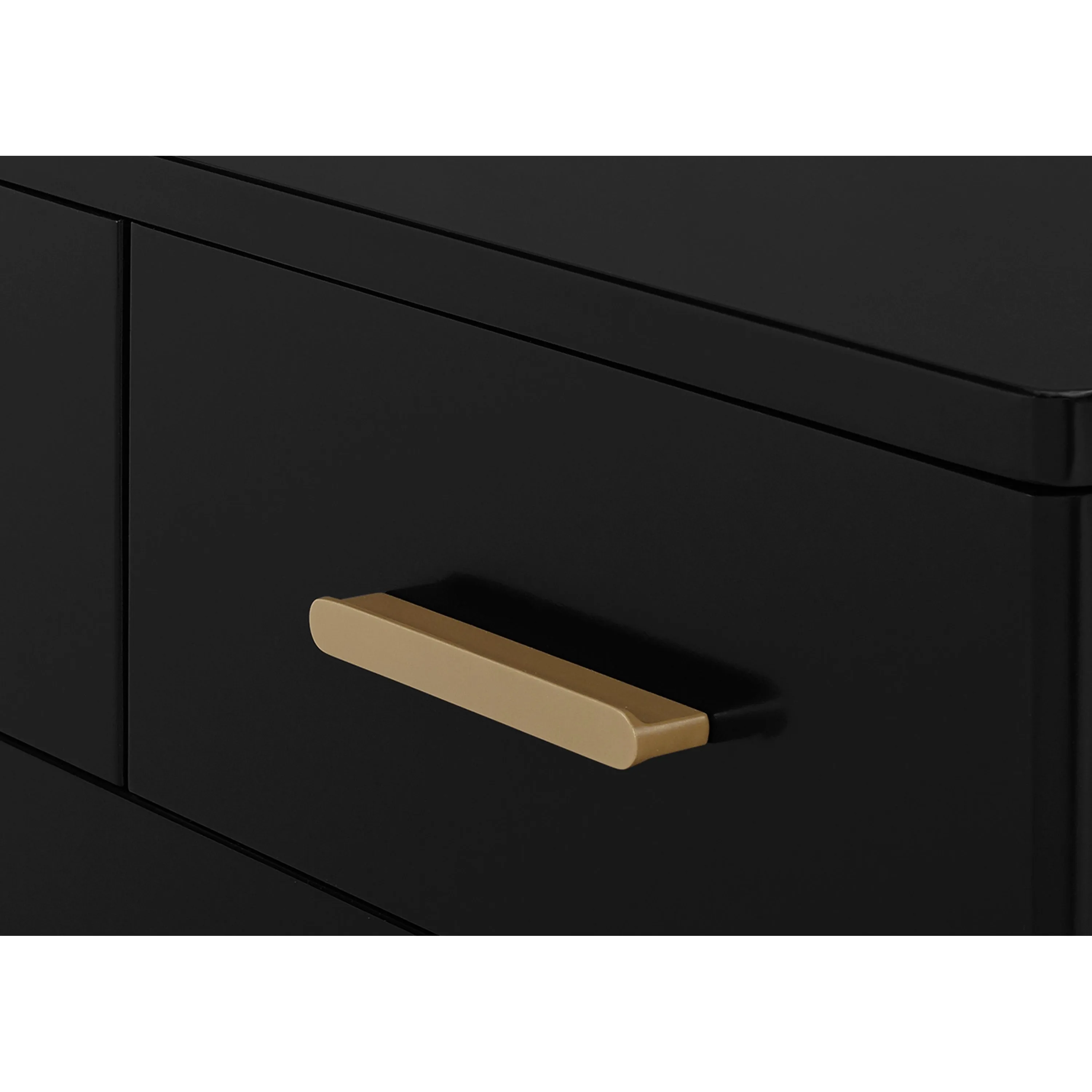 Delta Sloane 4 Drawer Dresser With Changing Top