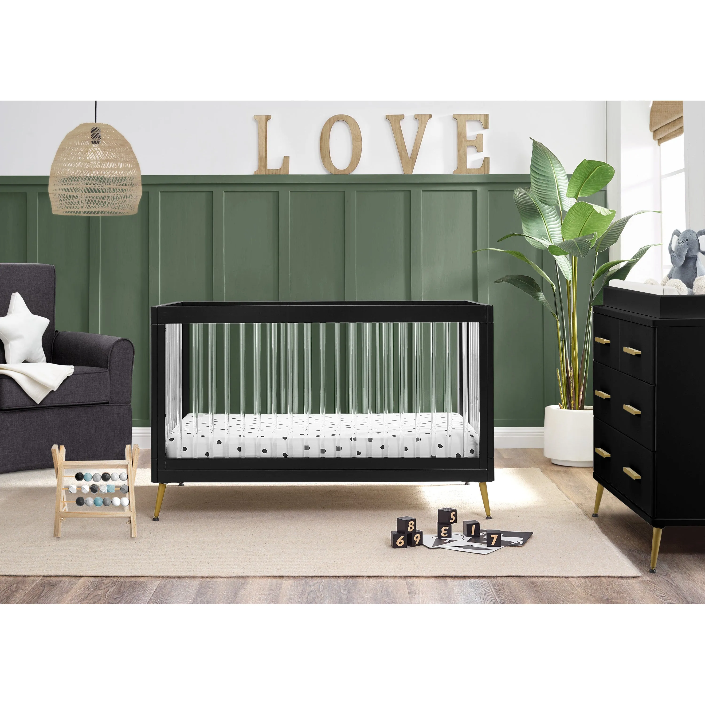 Delta Sloane 4 Drawer Dresser With Changing Top