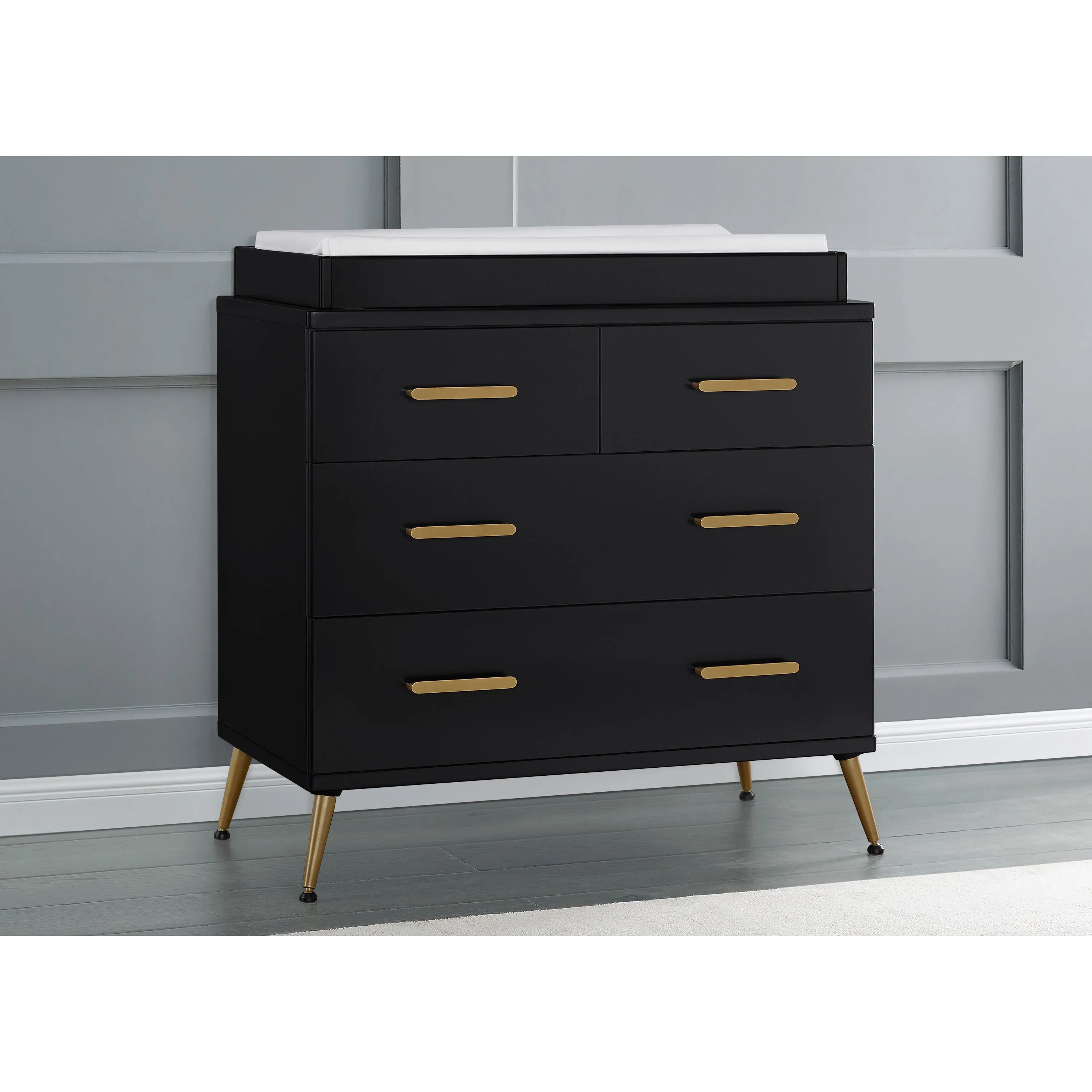 Delta Sloane 4 Drawer Dresser With Changing Top