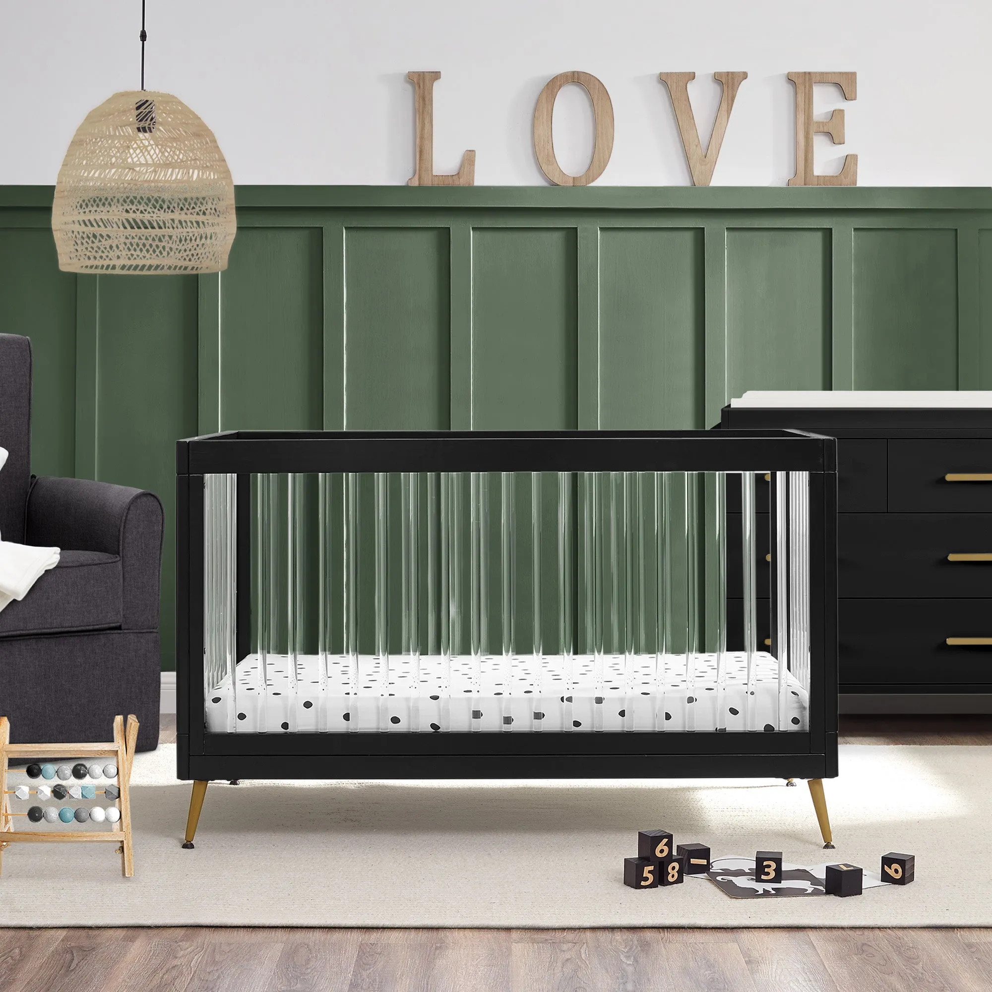 Delta Sloane 4 Drawer Dresser With Changing Top