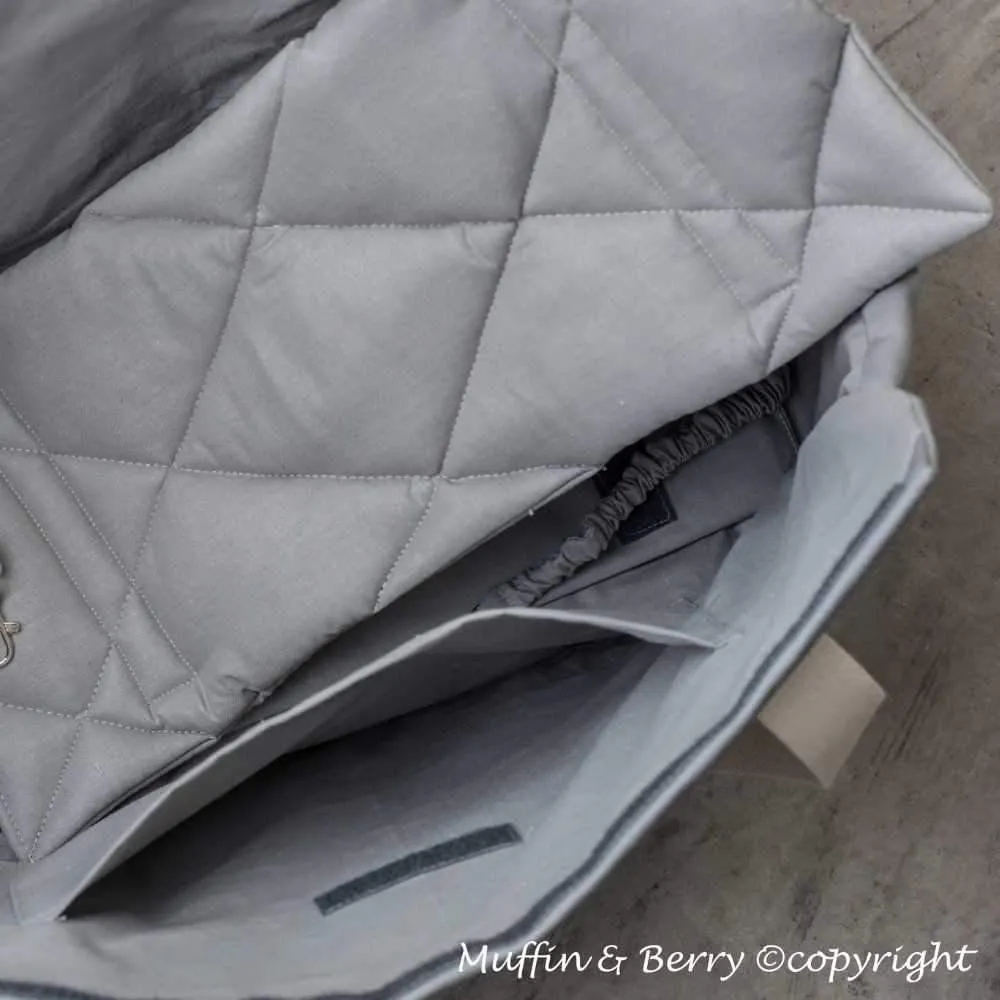 Muffin & Berry Luxury Dog Carrier and Travel Bag - Shane
